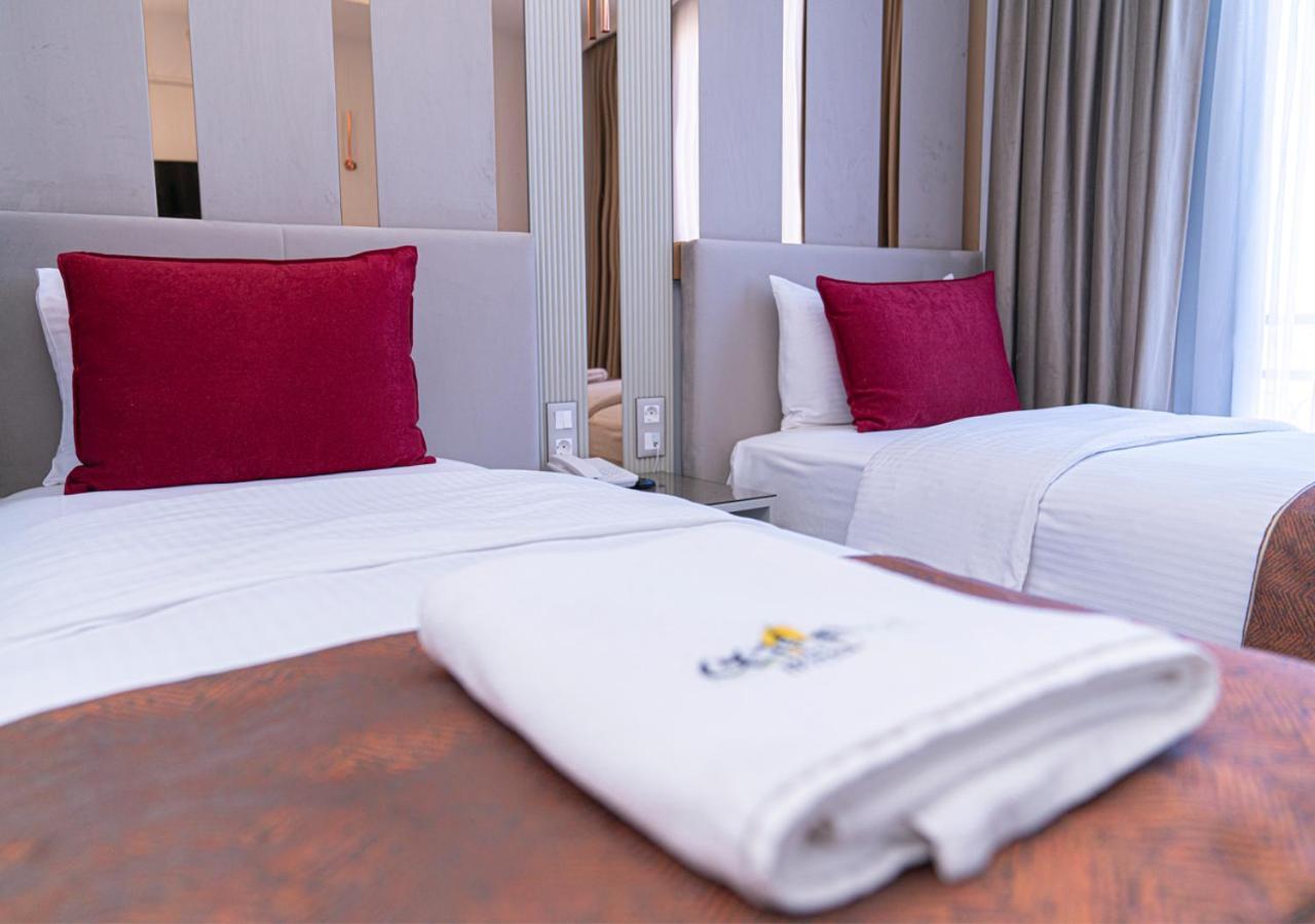 Cetin Port Hotel อิสตันบูล ภายนอก รูปภาพ